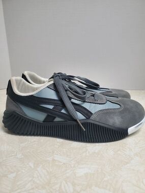 Italian Women's Gray Athletic Sneakers - Lightweight Lace-Up